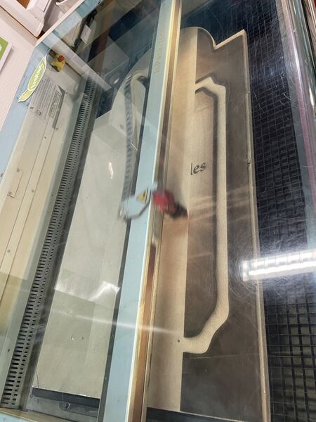 Fichier:Gravure en cours.jpg