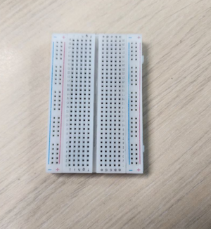 Breadboard .png