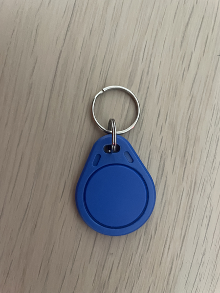 Fichier:Badge NFC.png