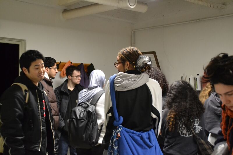 Fichier:Visite de l'Esä.jpg